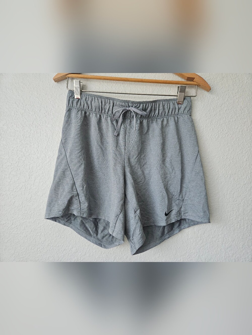nike dri fit gray exercise shorts , xsmall